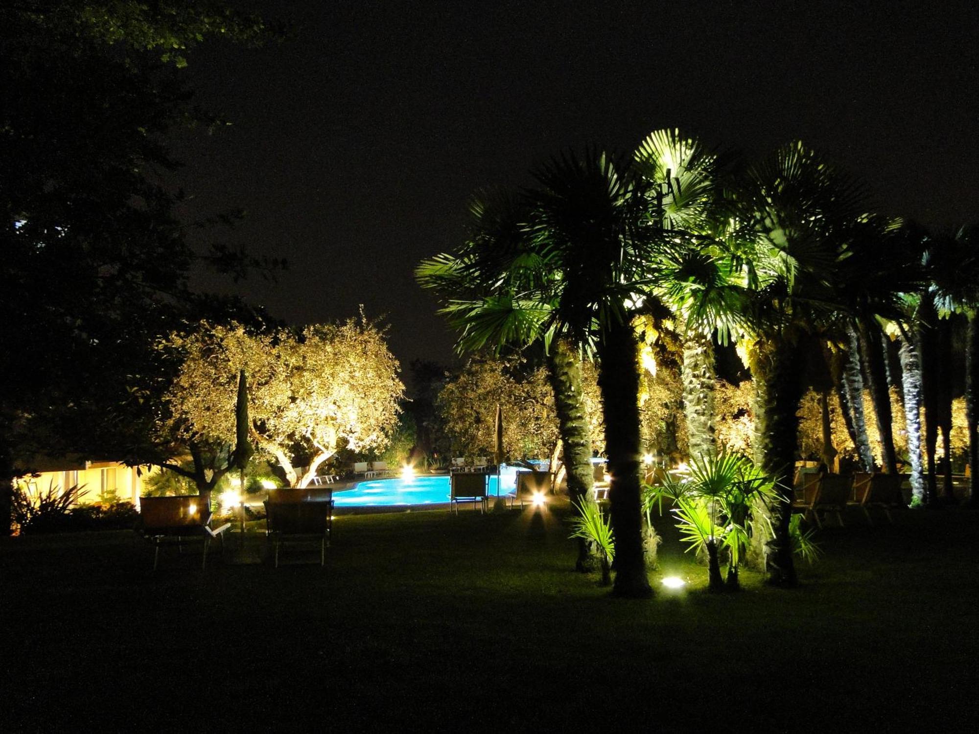 Hotel Giulietta Romeo Lazise Exterior foto