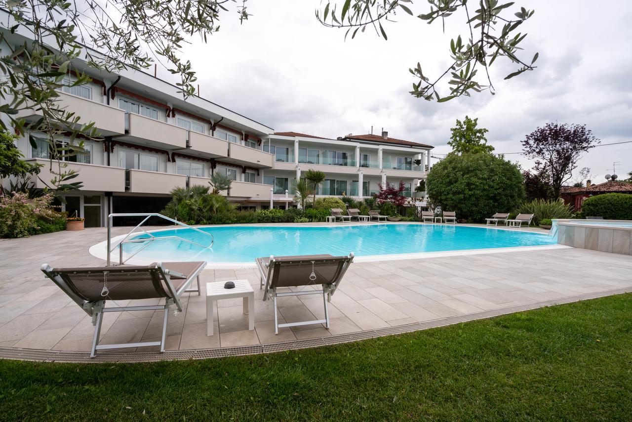 Hotel Giulietta Romeo Lazise Exterior foto
